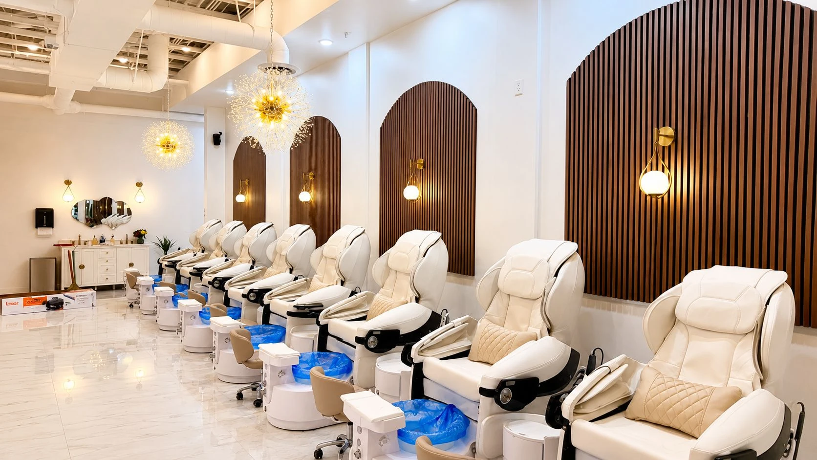 Nail Salon August 11